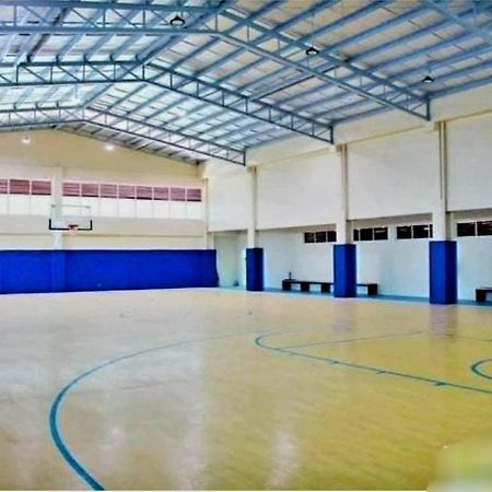 The Lancris Residences, 2 Bedrooms, 1 Bathroom, Living-Room, Kitchen & Pool Is Free Paranaque City Esterno foto