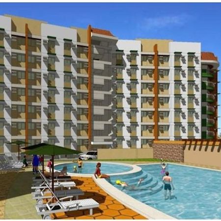 The Lancris Residences, 2 Bedrooms, 1 Bathroom, Living-Room, Kitchen & Pool Is Free Paranaque City Esterno foto